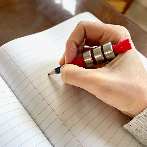 How a Weighted Pencil Improves Handwriting